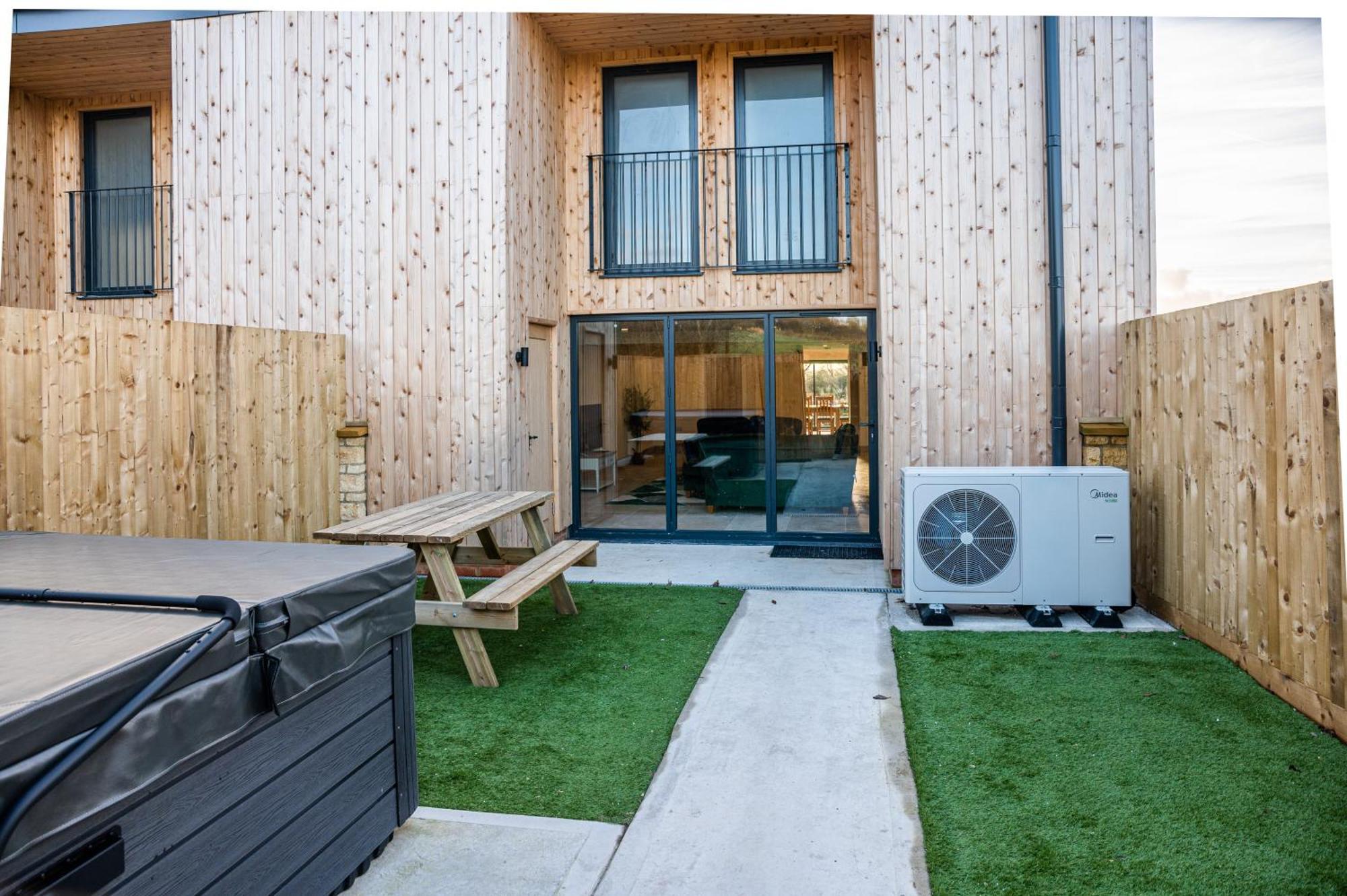Ferienwohnung Bears Court Cheltenham Exterior foto